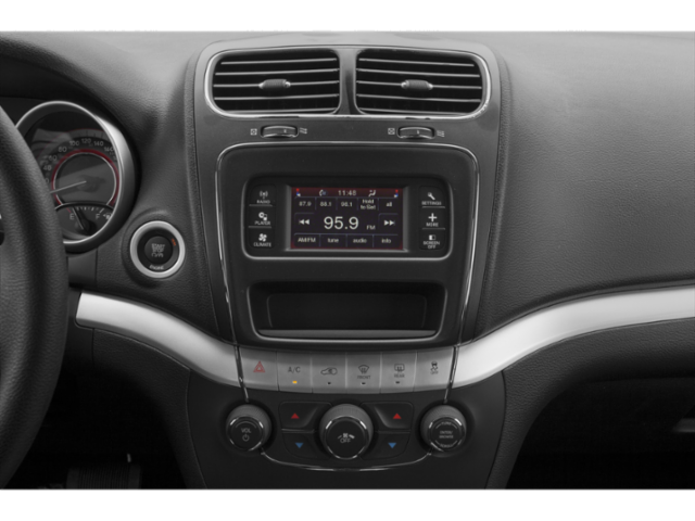 Used 2020 Gray Dodge SE image 7