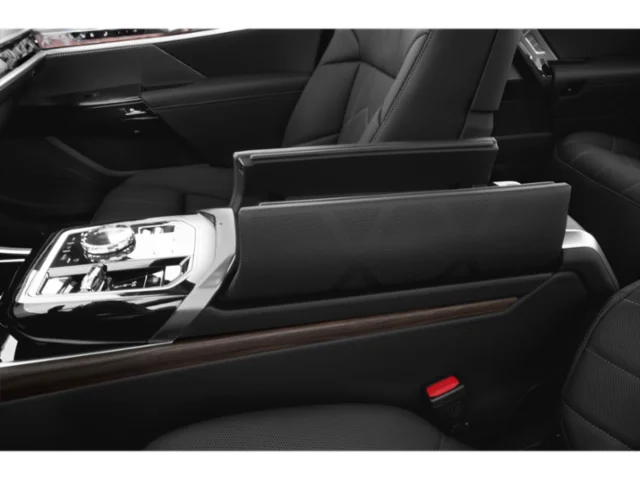 New 2026 Black BMW 760i xDrive image 11