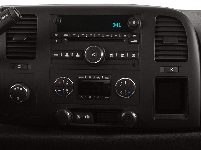 Used 2014 White Chevrolet LT image 13