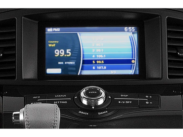 Used 2015 Silver Nissan 3.5 SV image 16