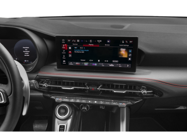 Used 2024  DODGE R/T image 9