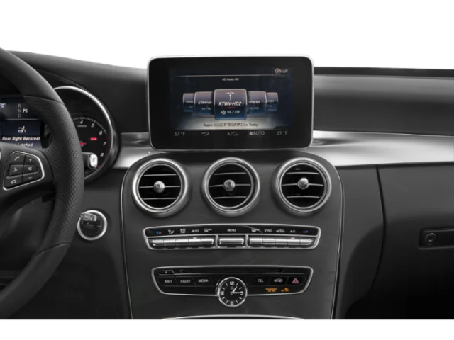 Used 2015 White Mercedes-Benz C 300 image 16