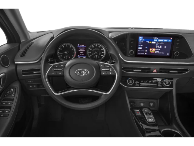 Used 2020 Phantom Black Hyundai SEL image 5