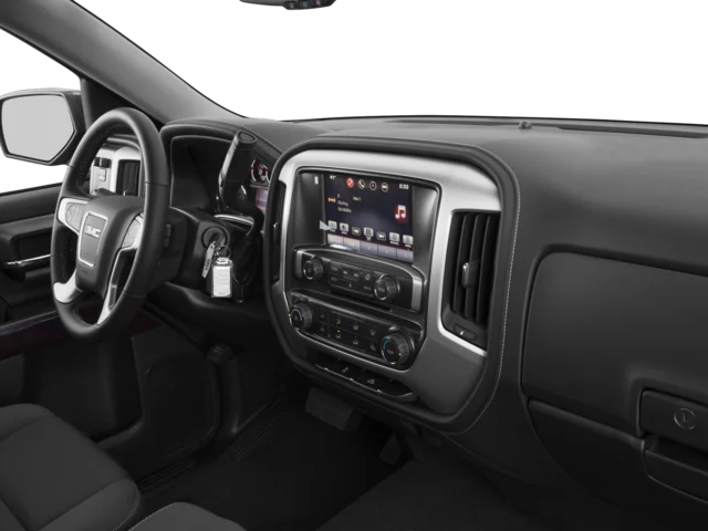 Used 2017 White GMC Base image 12