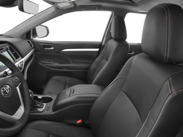 Used 2018 Predawn Gray Mica Toyota XLE image 9