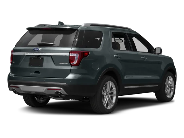 Used 2016 Gray Ford XLT image 2