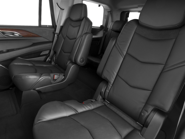 Used 2016 CRYSTAL WHITE TRICOAT Cadillac Luxury Collection image 11