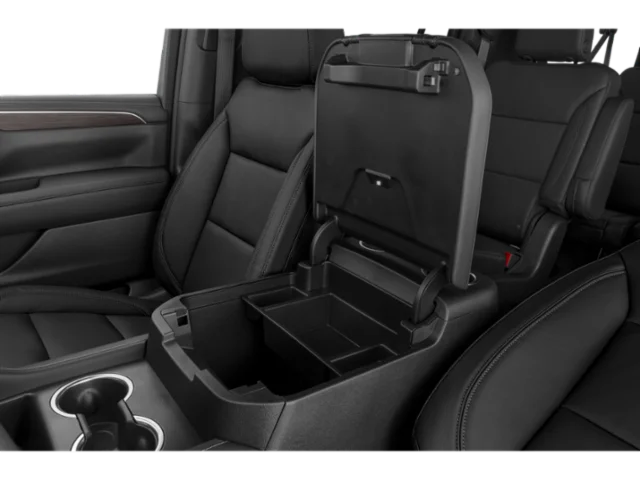 Used 2022 White Chevrolet Z71 image 11