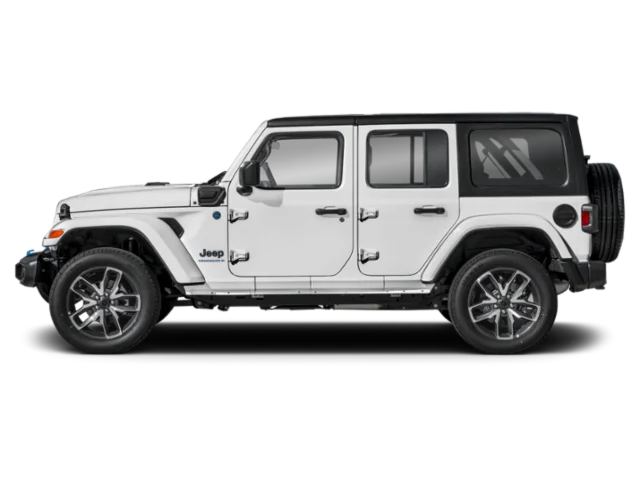 Used 2024  Jeep Sahara image 3
