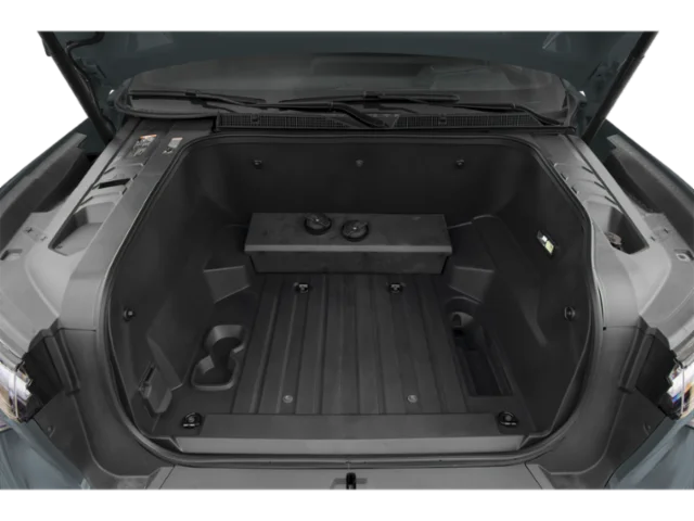 New 2026 White Chevrolet standard range lt image 9