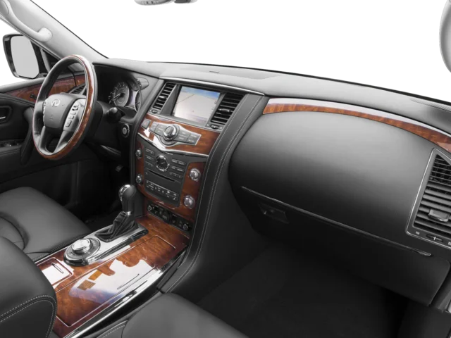 Used 2017  INFINITI RWD image 16