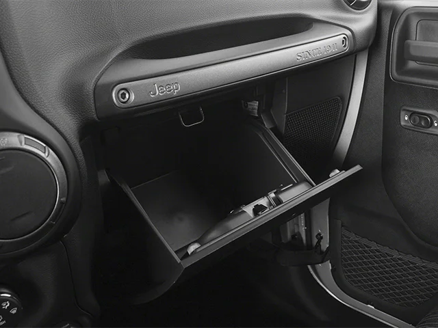 Used 2014 Anvil Clear Coat Jeep Unlimited Sport image 16