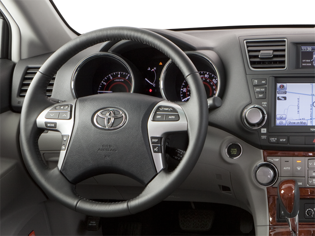 Used 2013 Black Toyota SE image 6