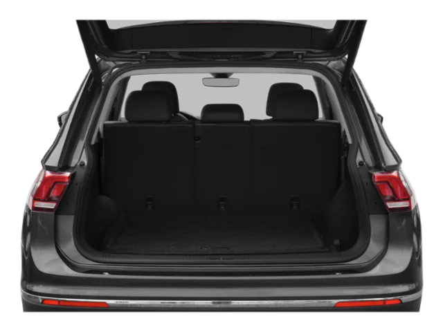 Used 2018 White Volkswagen 2.0T SEL Premium image 14