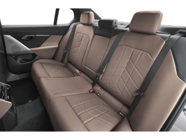 New 2027 Black Sapphire Metallic BMW 550e xDrive image 10