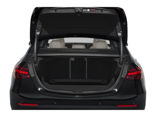 2026 Mercedes-Benz C-Class Sedan C 300 - Photo 8