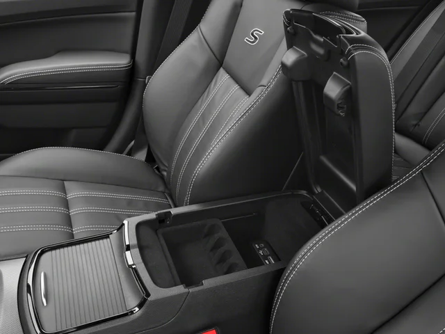 Used 2018 Gray Chrysler S image 12