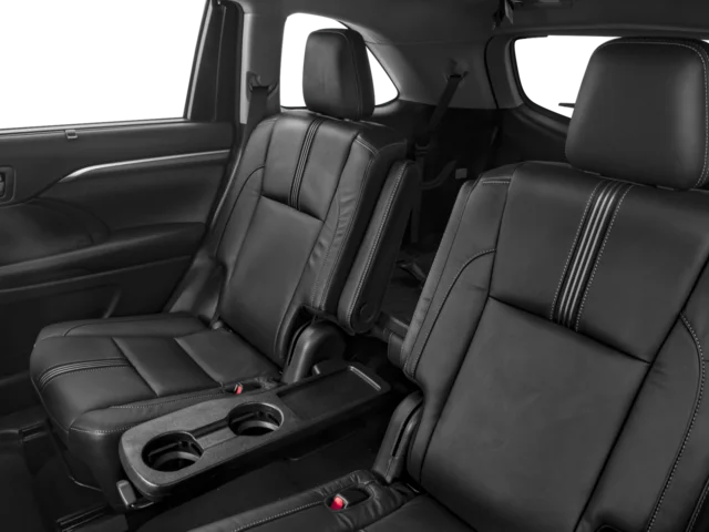 Used 2018 Black Toyota SE image 11