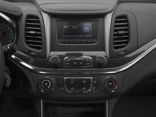 Used 2017 White Chevrolet LS image 7