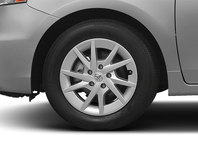 Used 2014  Toyota Two image 12