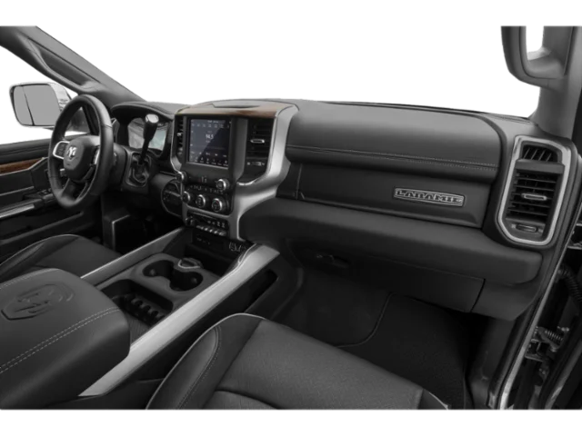 Used 2020 Diamond Black Crystal Pearl Coat Ram Limited image 21