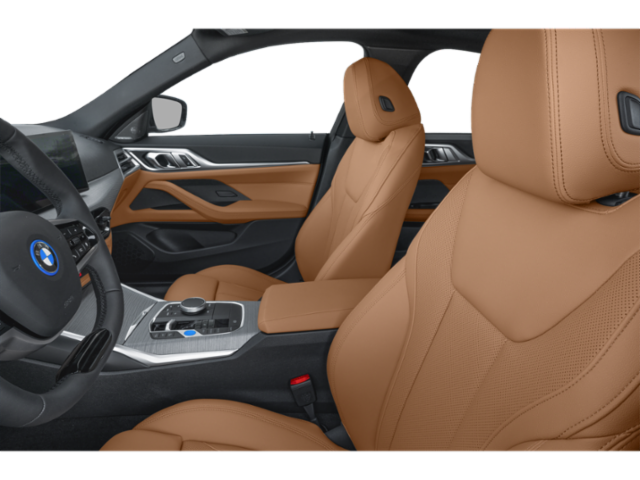 Used 2025 Alpine White BMW eDrive40 image 6