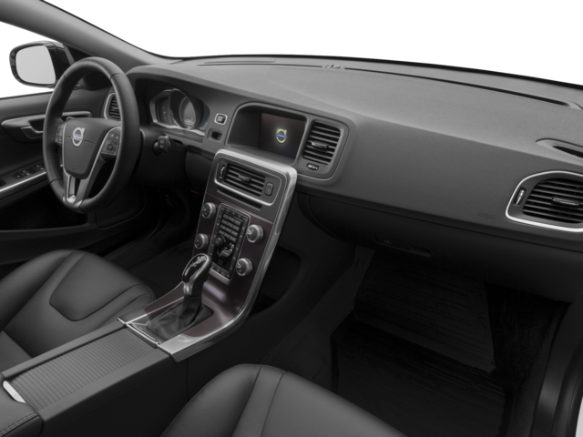 Used 2016 GREY Volvo T5 image 15