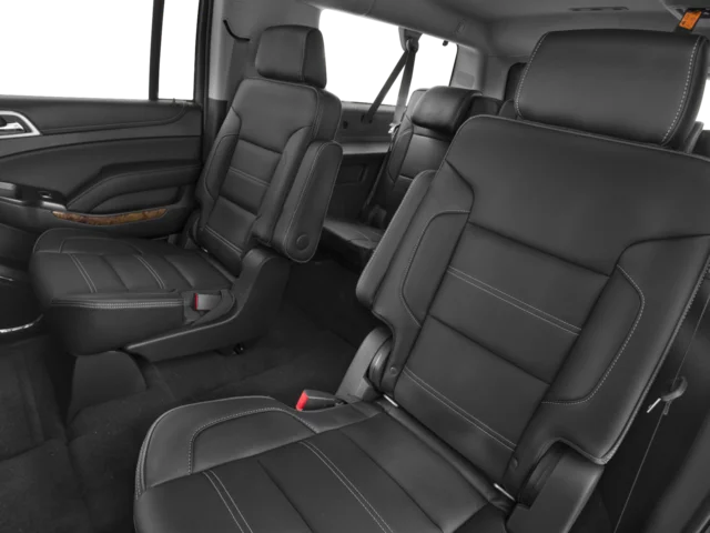 Used 2018 Silver GMC Denali image 19