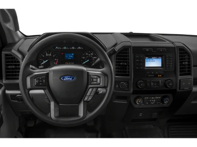 Used 2020  Ford XL image 7