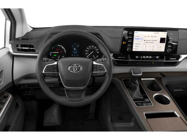 Used 2021 White Toyota XLE image 4