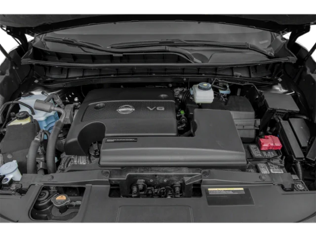 Used 2018  Nissan Platinum image 13