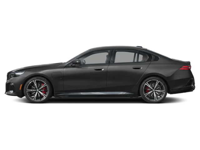 New 2027 Special Order Color BMW 5 Series image 3