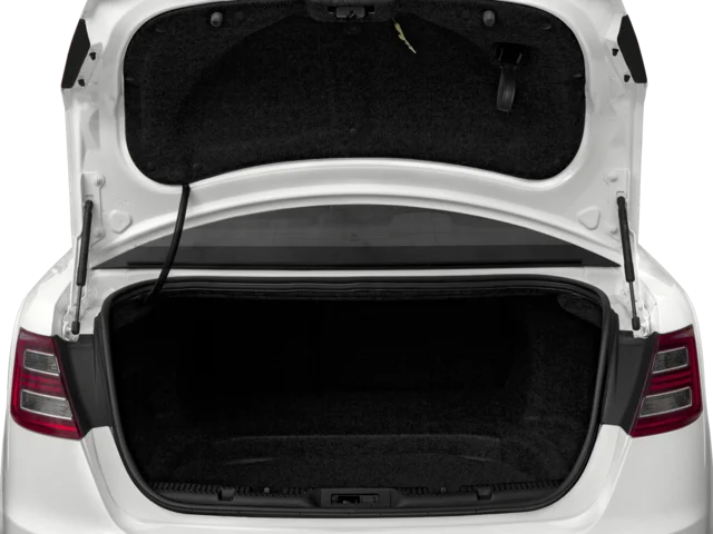 Used 2018  Ford SE image 12