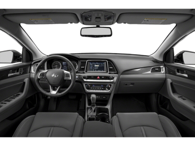 Used 2018 Silver Hyundai Limited image 5