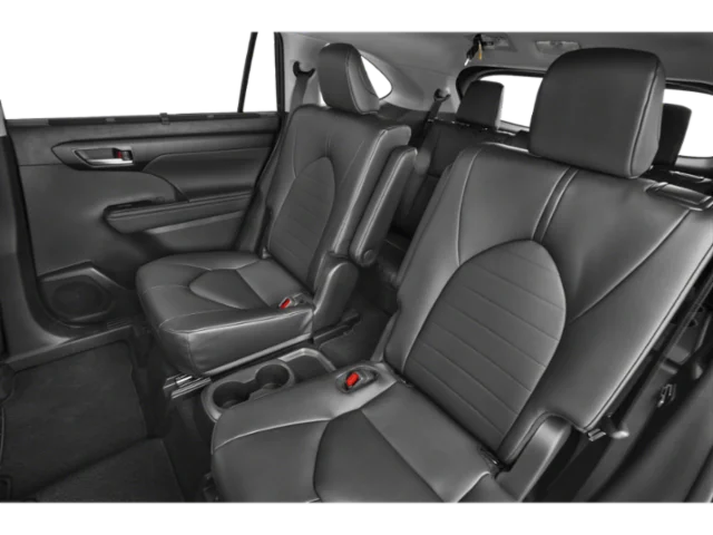 New 2026 Midnight Black Metallic Toyota XLE image 10