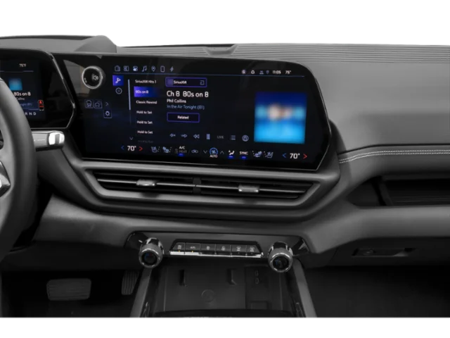 New 2026 White Chevrolet standard range lt image 7