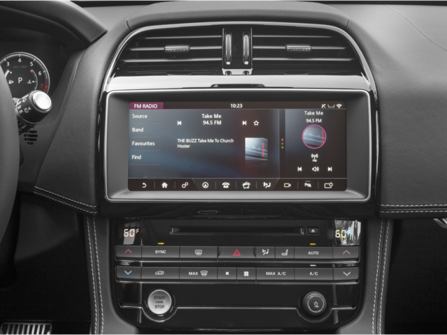 2017 Jaguar F-PACE R-Sport photo 4