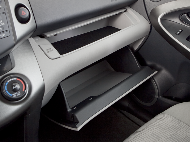 Used 2010 Black Toyota Limited image 17