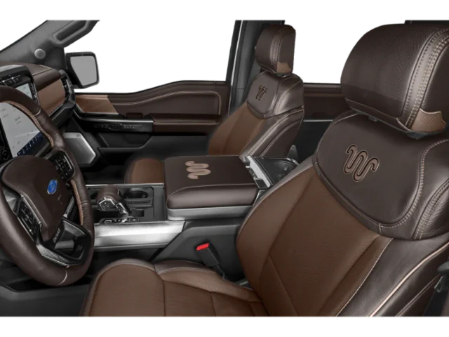 Used 2023  Ford King Ranch image 9