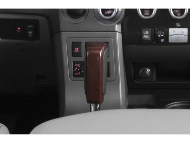 Used 2015  Toyota Platinum image 10