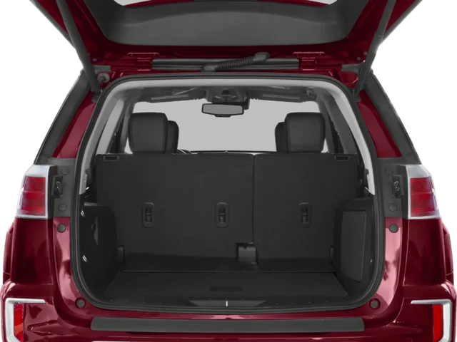 Used 2017 Silver GMC Denali image 9