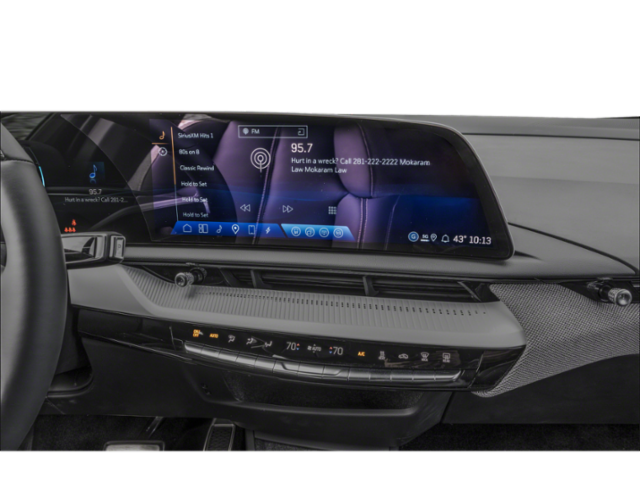 New 2027 G4J/White Cadillac Premium Sport image 7