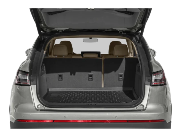 Used 2021 Black Lincoln Reserve image 18