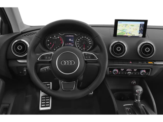 Used 2015 White Audi  image 7