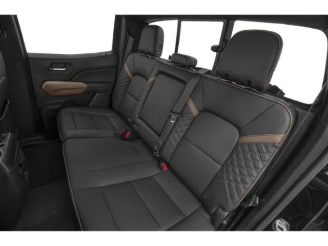 Used 2025  GMC  image 12