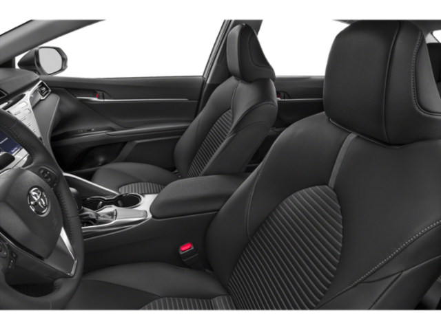 Used 2020  Toyota SE image 9