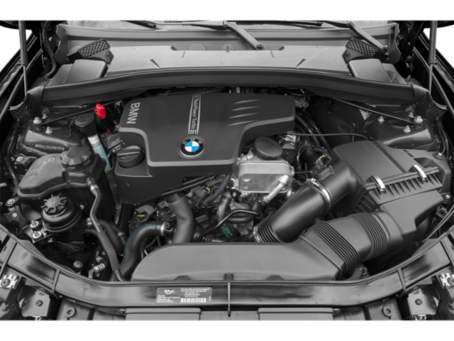 Used 2015 White BMW sDrive28i image 11