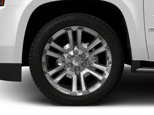 Used 2018 Gray GMC SLT image 8