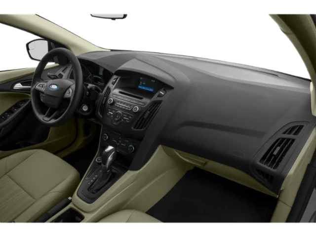 Used 2018 Black Ford SE image 19
