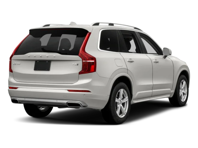 Used 2018 Crystal White Volvo Momentum image 2